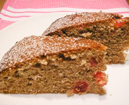 Almond and cherry cake