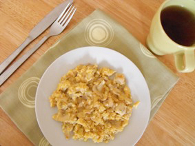 Scrambled-eggs-with-mushrooms-recipe-irelandcooks.JPG