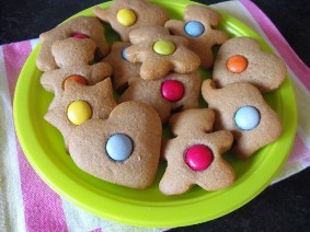 Soft-gingerbread-cookies-recipe-irelandcooks.