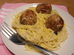 Spaghetti-with-tuna-meatballs-recipe-irelandcooks.