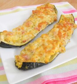 Stuffed courgettes