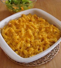 Tuna and cheese pasta bake