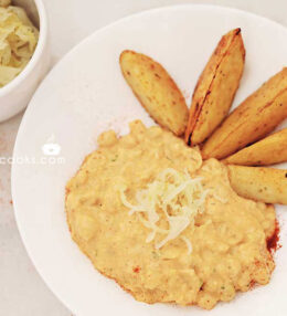 Creamy vegan chickpeas and sauerkraut dinner