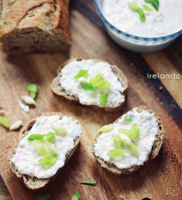 Seafood sticks spread