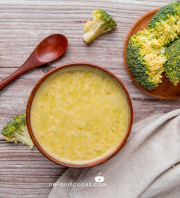 Creamy broccoli and sweet potato soup