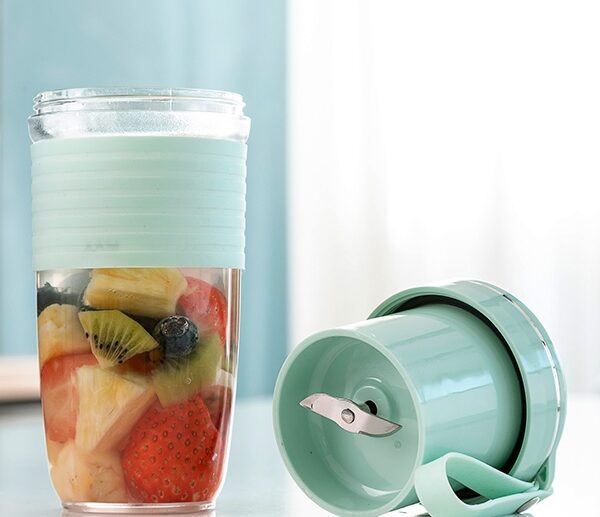 Portable Rechargeable Blender Cup Smoothie on the go Ireland